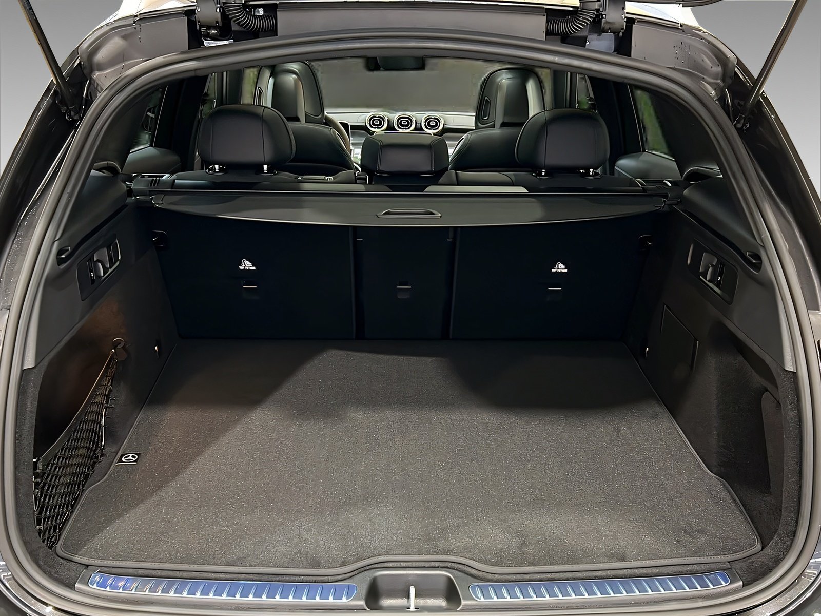 GLC 220 d 4M AMG+DIGITAL+Ambi+Pano+TotW+AHK+360° Bild 6