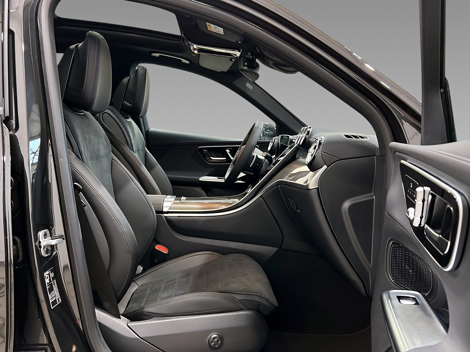 GLC 220 d 4M AMG+DIGITAL+Ambi+Pano+TotW+AHK+360° Bild 14