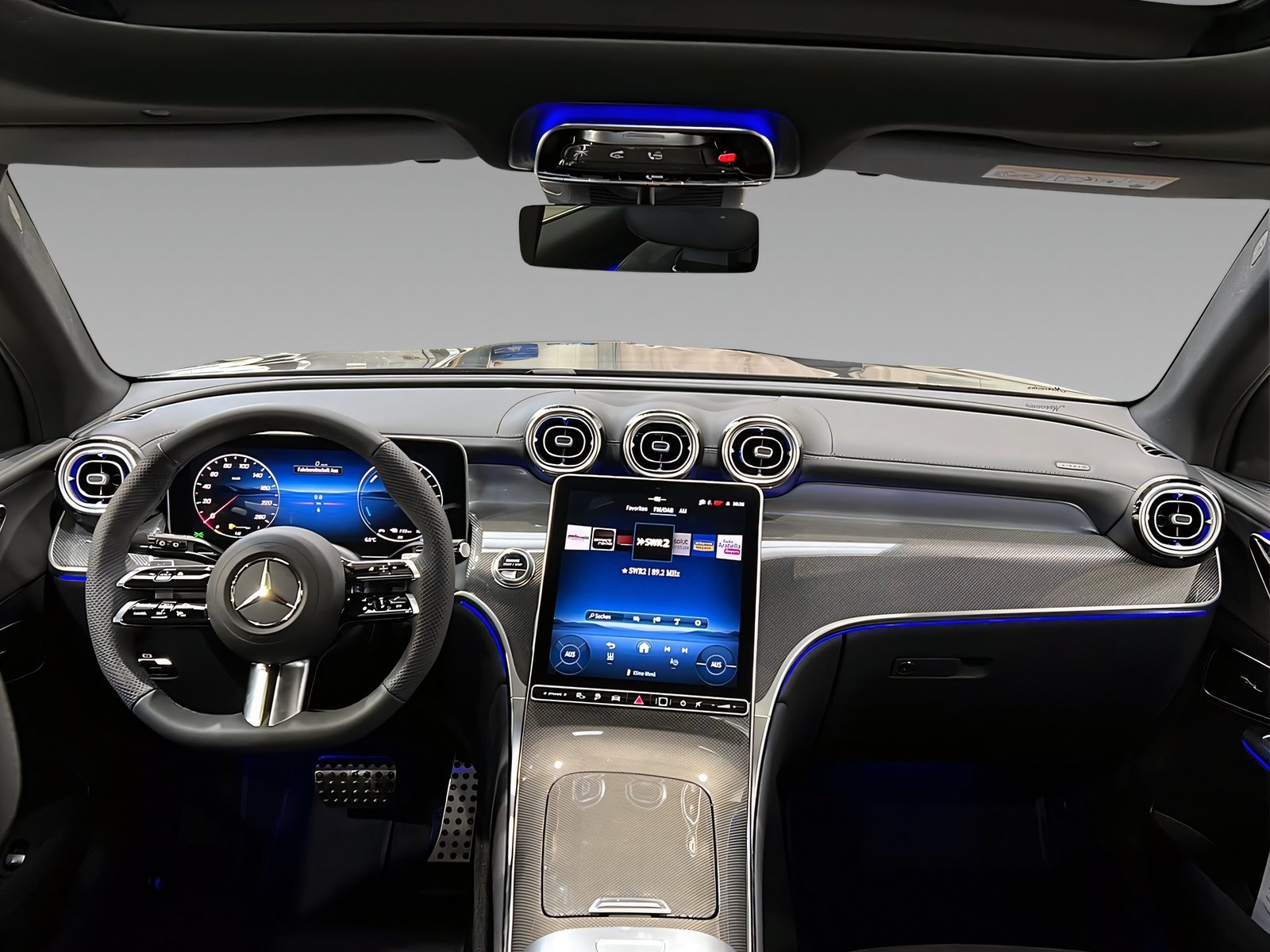 GLC 300 e 4M AMG+DIGITAL+Pano+Memo+TotW+AHK+360° Bild 10