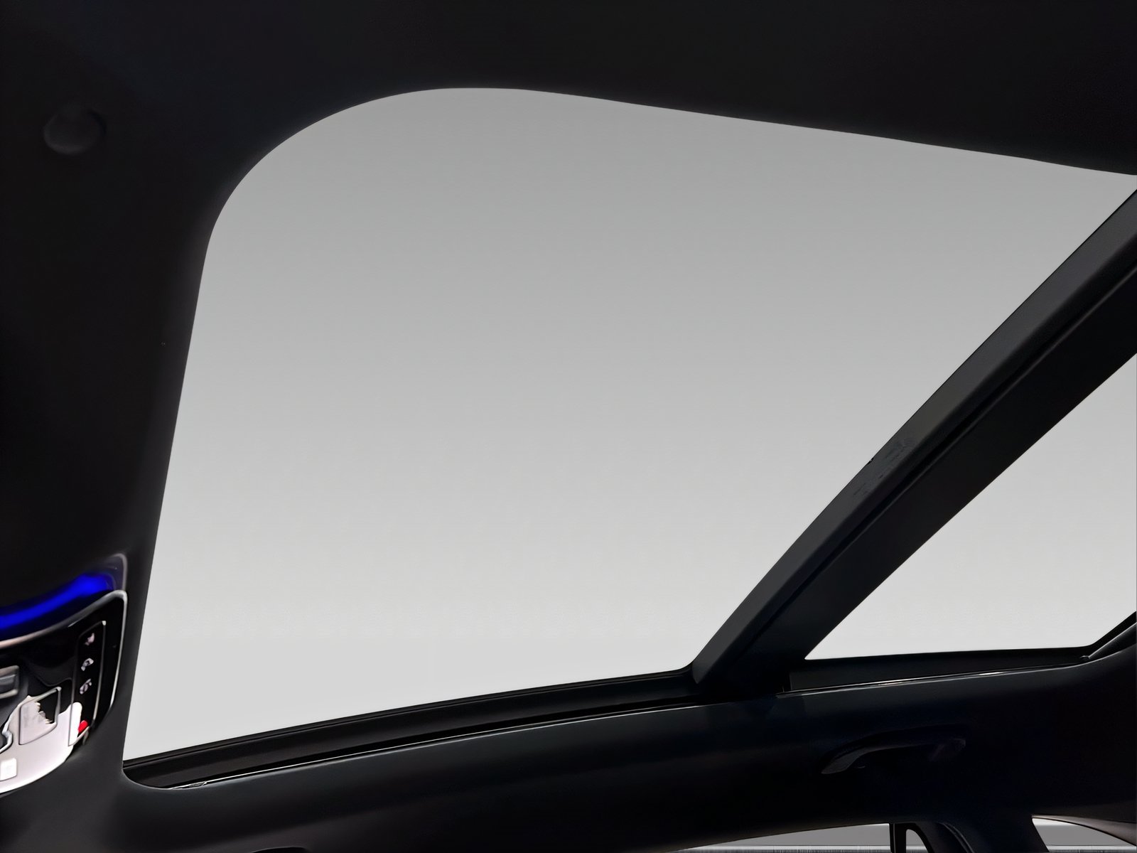 GLC 300 e 4M AMG+DIGITAL+Pano+Memo+TotW+AHK+360° Bild 13