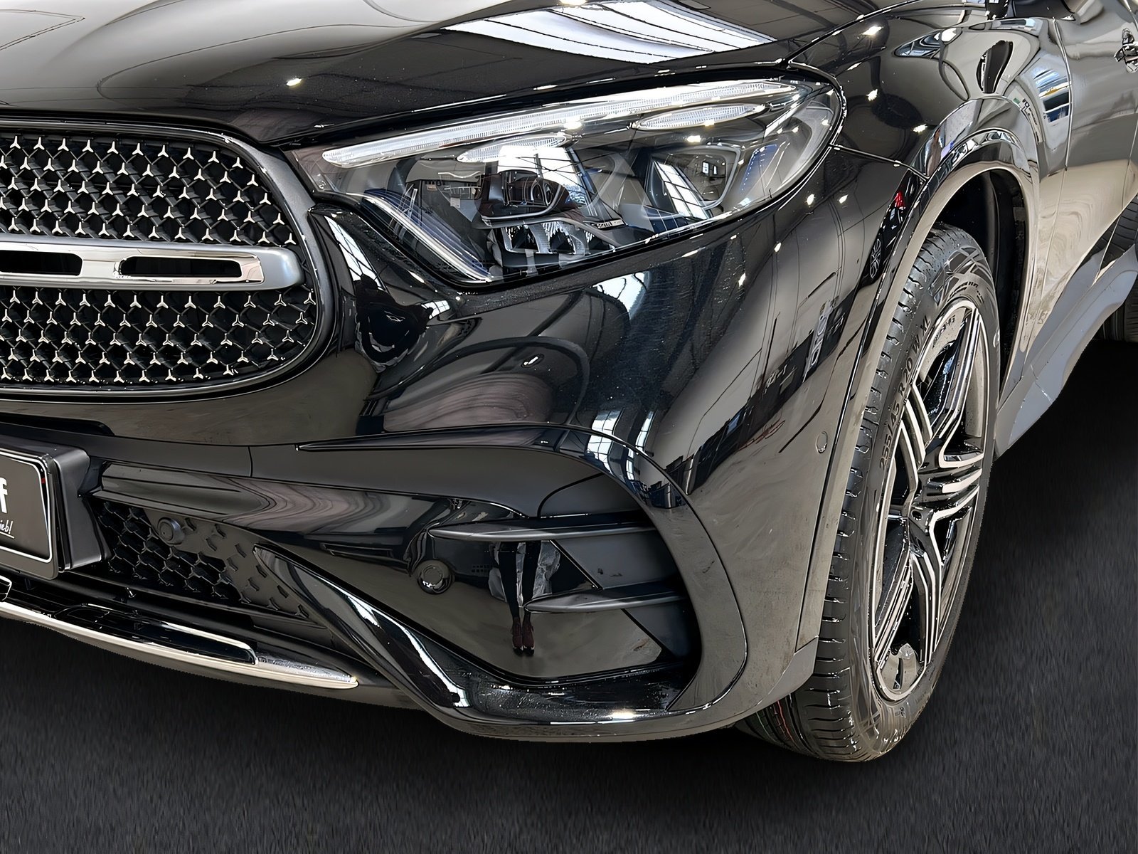 GLC 220 d 4M AMG+DIGITAL+Memo+Pano+TotW+AHK+360° Bild 3