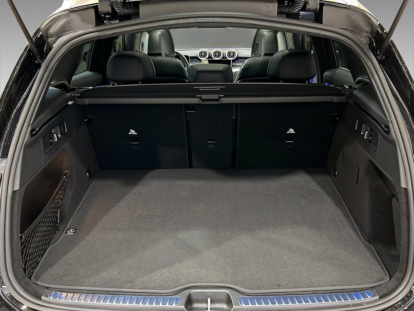 GLC 220 d 4M AMG+DIGITAL+Memo+Pano+TotW+AHK+360° Bild 6