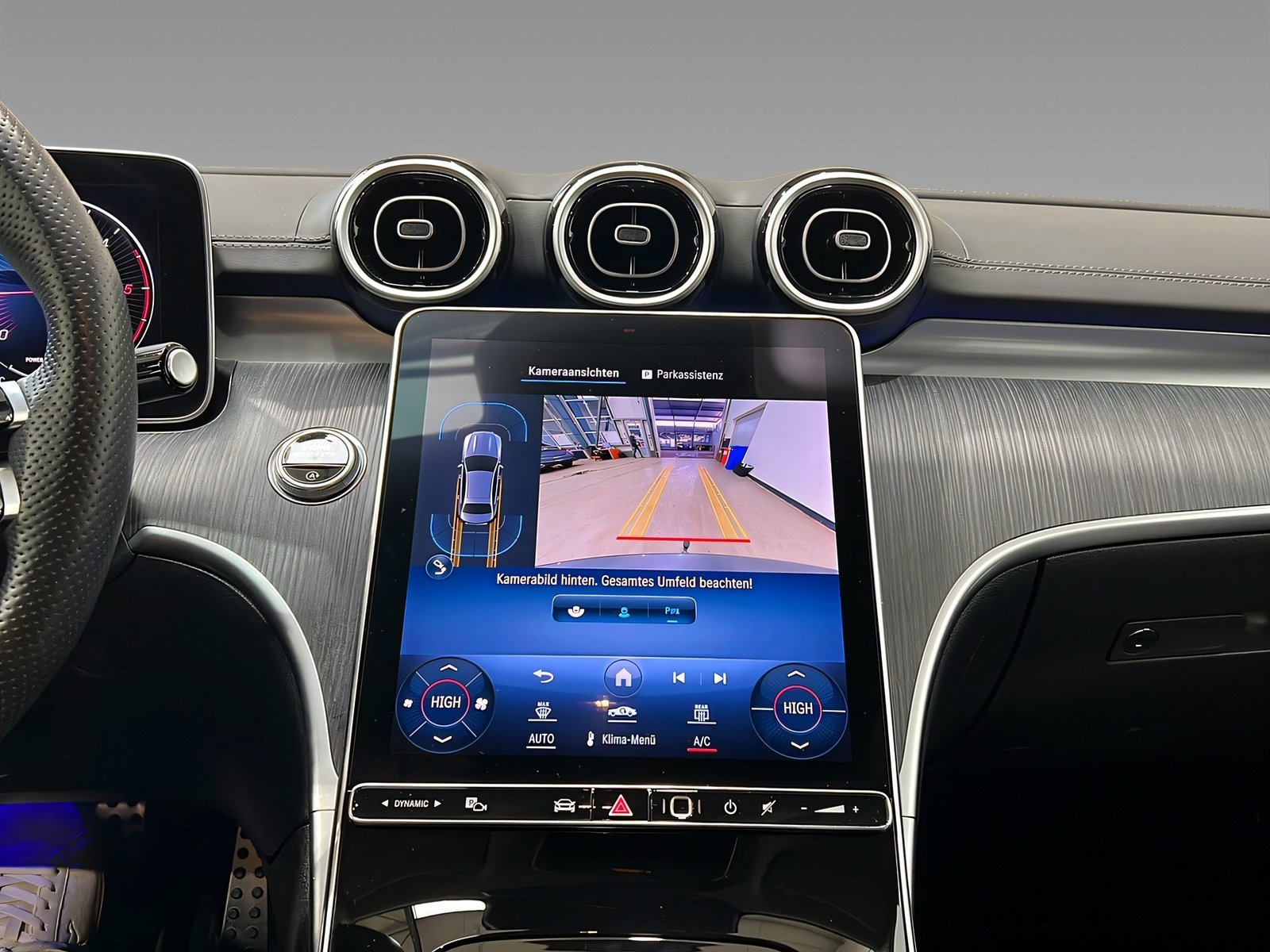 C 220 d AMG+LED+Memo+Kamera+Ambi+TotW+LrHz+AHK Bild 15