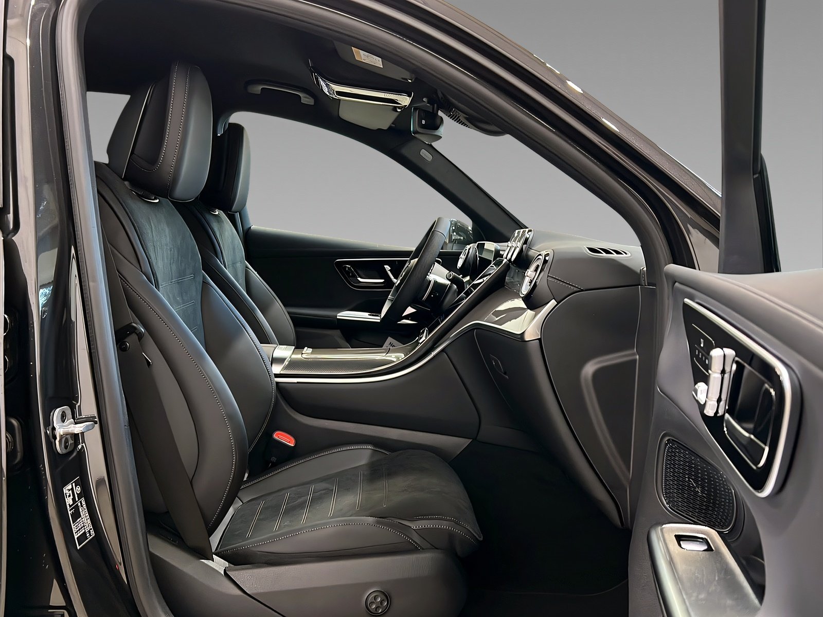 GLC 220 d 4M AMG+DIGITAL+Memo+Ambi+TotW+AHK+360° Bild 14