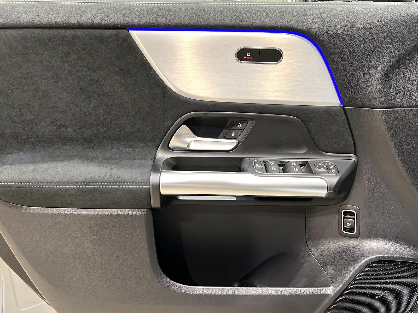 GLA 200 AMG+DISTRO+NIGHT+Ambi+Pano+TotW+AHK+360° Bild 13