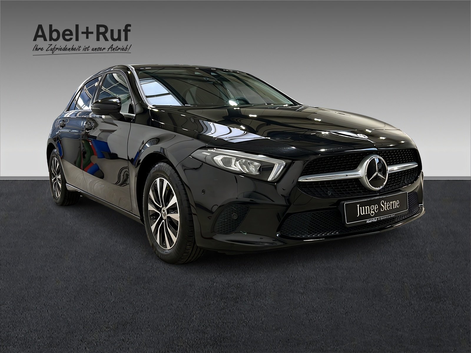 A 200 d STYLE+LED+DISTRO+Kamera+CarPlay+Ambi+AHK Bild 6