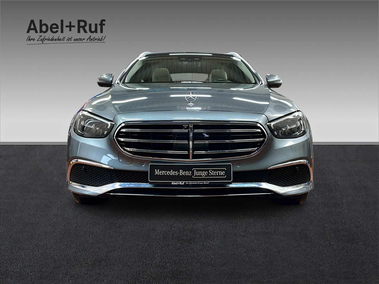 E 300 de 4M T LED+DISTRO+Memo+Pano+Ambi+AHK+360° Bild 2