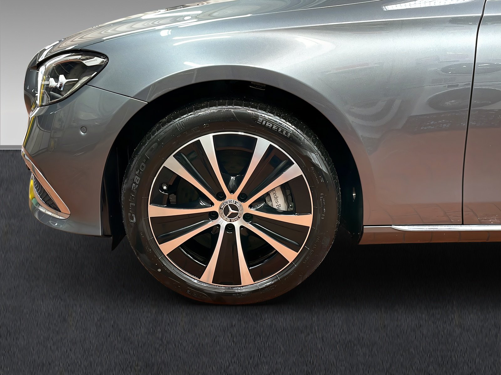 E 300 de 4M T LED+DISTRO+Memo+Pano+Ambi+AHK+360° Bild 4