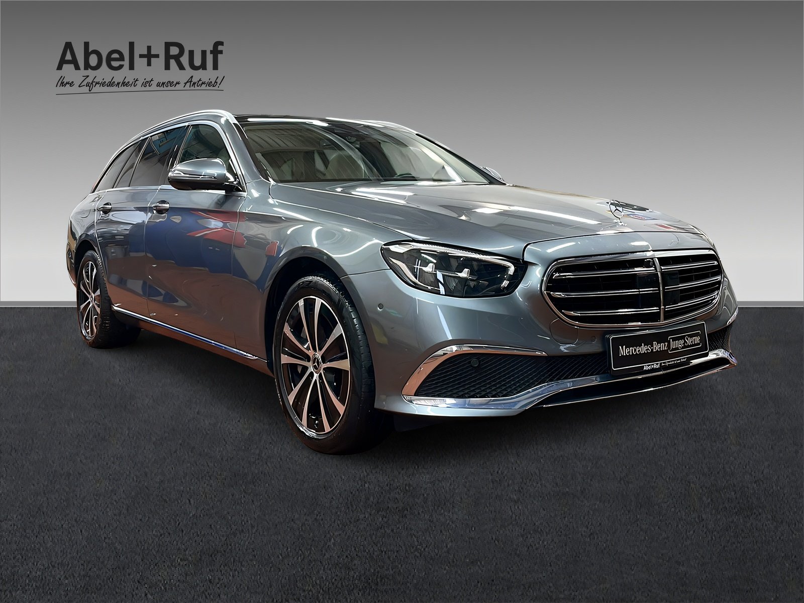 E 300 de 4M T LED+DISTRO+Memo+Pano+Ambi+AHK+360° Bild 6