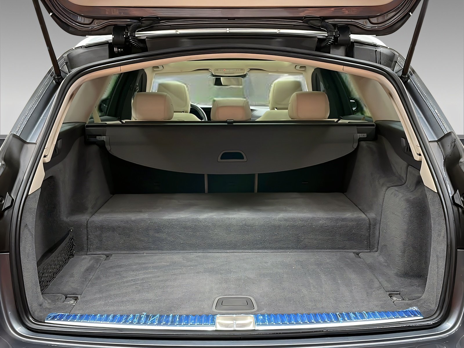 E 300 de 4M T LED+DISTRO+Memo+Pano+Ambi+AHK+360° Bild 8