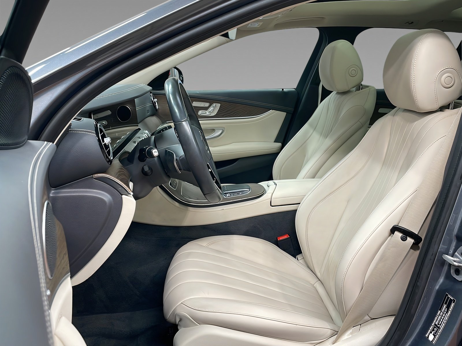 E 300 de 4M T LED+DISTRO+Memo+Pano+Ambi+AHK+360° Bild 9