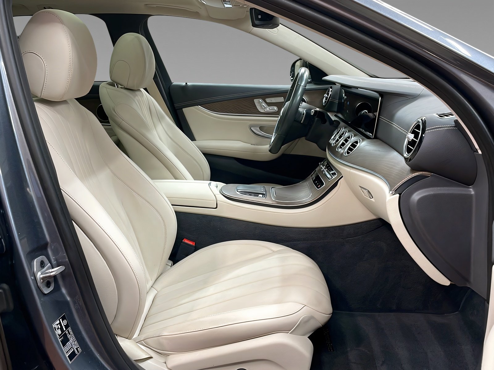 E 300 de 4M T LED+DISTRO+Memo+Pano+Ambi+AHK+360° Bild 12