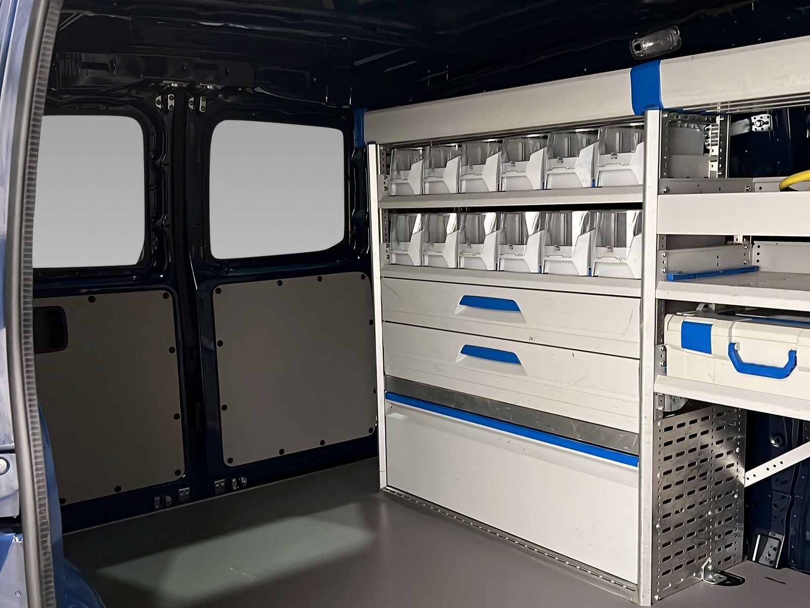 eVito 111 Kasten Lang Kamera+Klima+DAB+SHz Bild 13