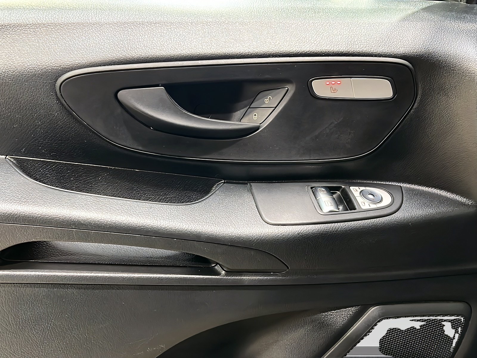 eVito 111 Kasten Lang Kamera+Klima+DAB+SHz Bild 14