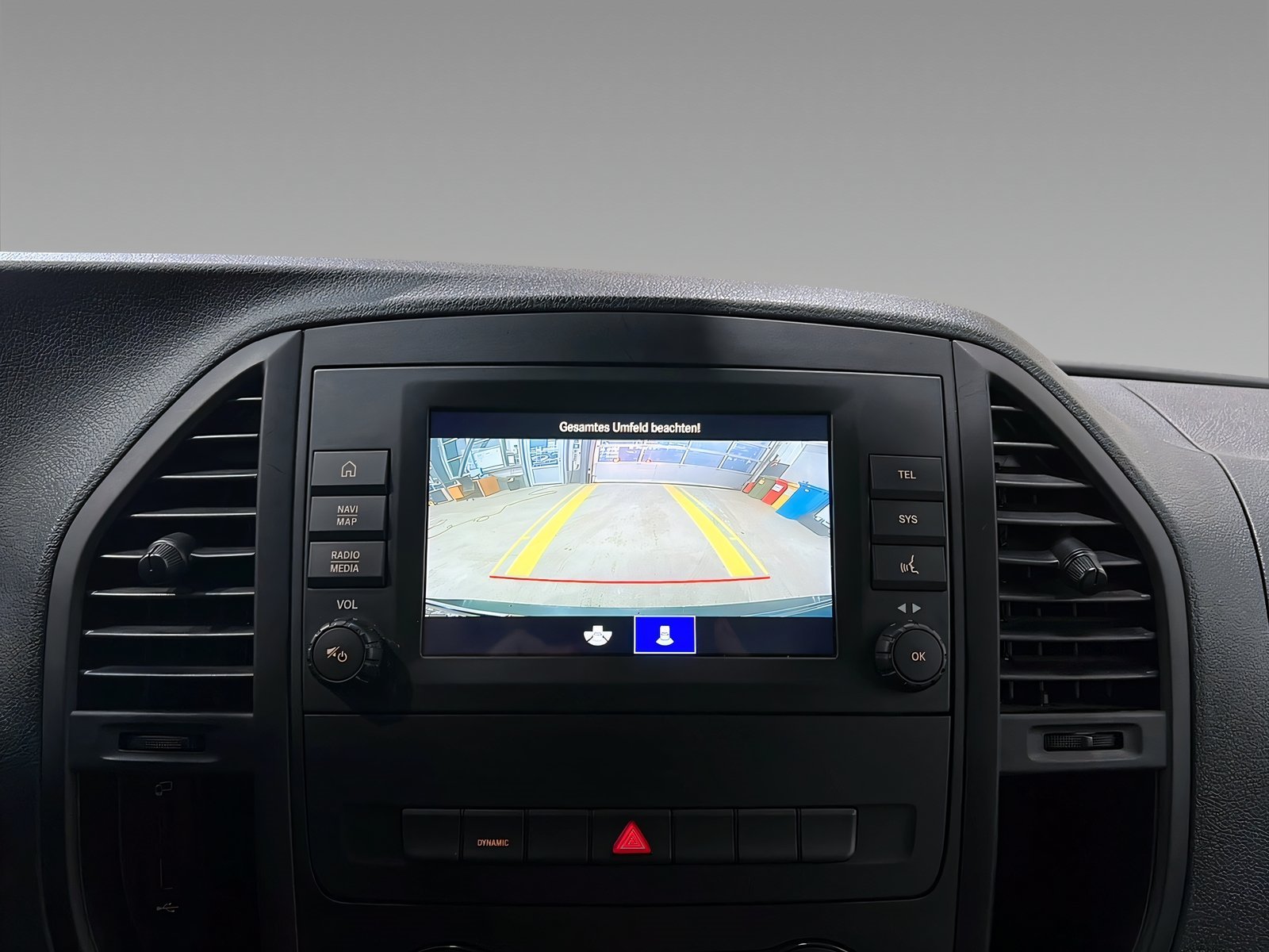 eVito 111 Kasten Lang Kamera+Klima+DAB+SHz Bild 15