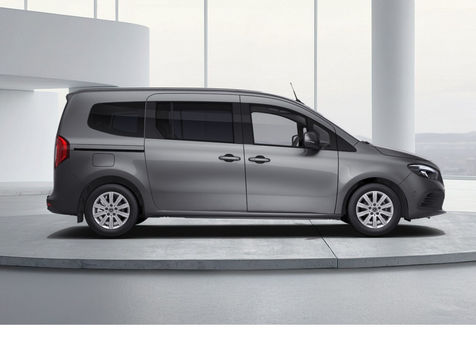 T 180 Lang PROGRESSIVE+LED+Kamera+AHK+7-Sitzer Bild 6