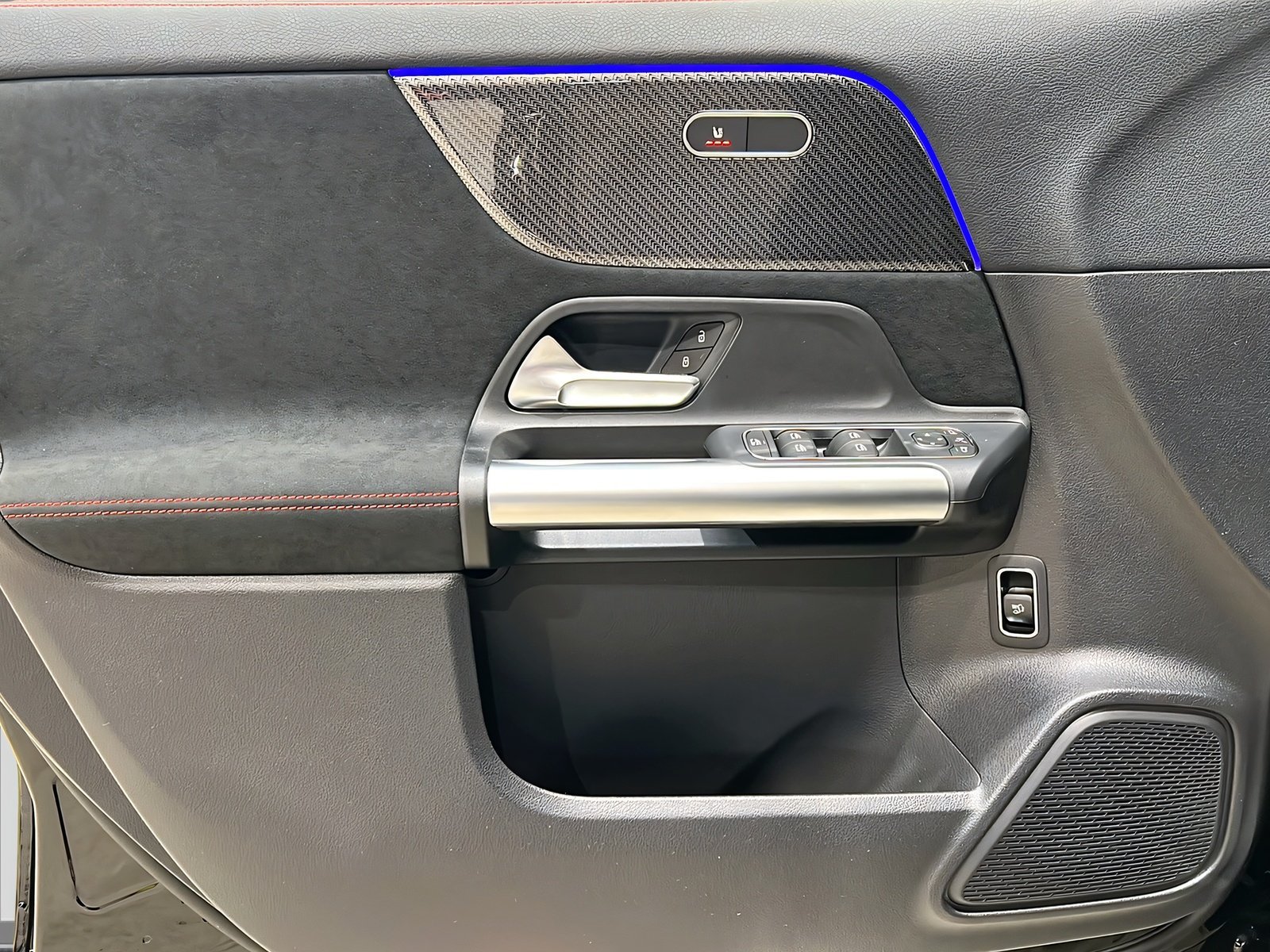 GLA 200 AMG+MULTI+NIGHT+Kam+Ambi+Pano+TotW+LrHz Bild 12