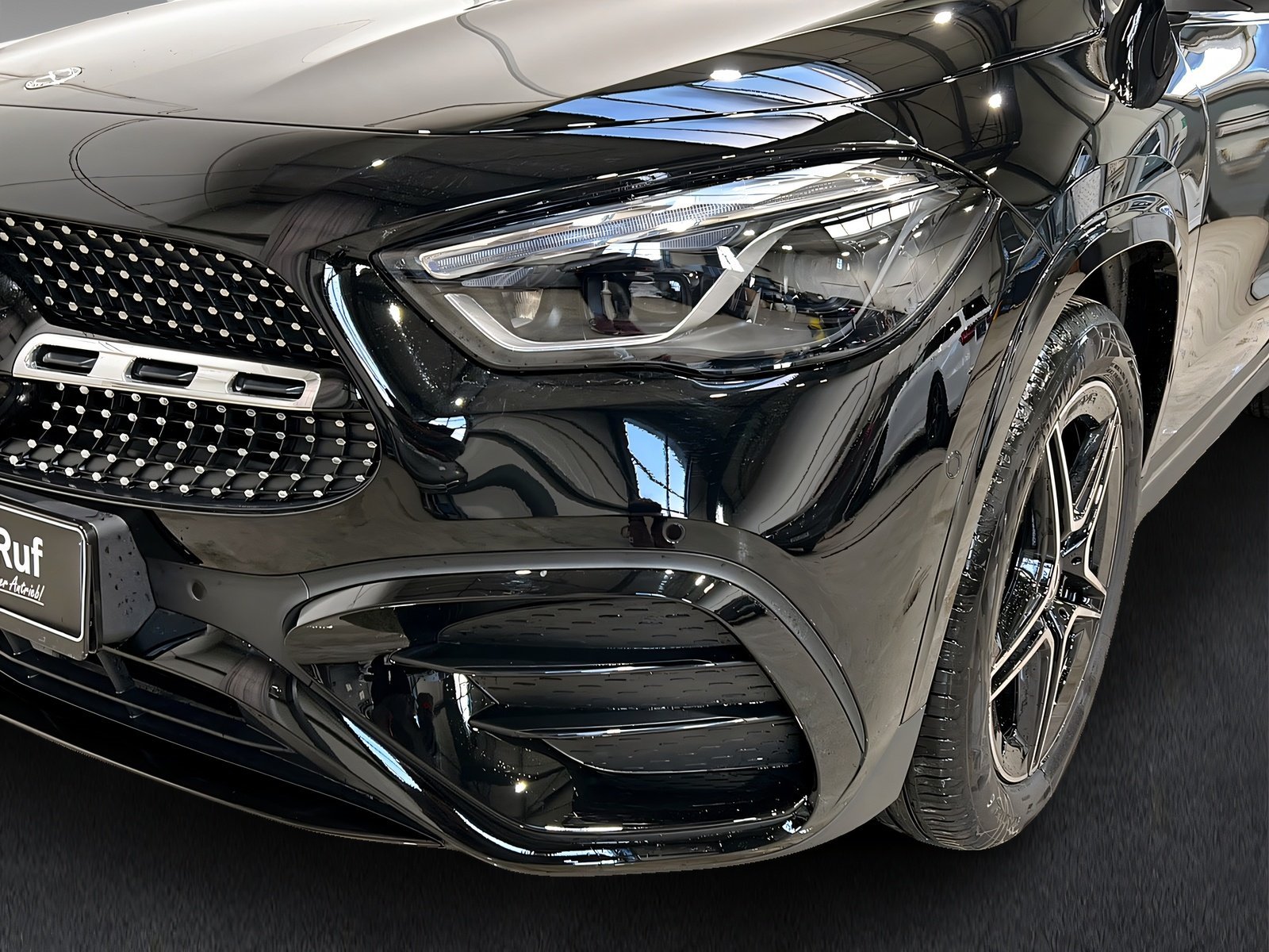 GLA 200 AMG+MULTI+NIGHT+Kam+Ambi+Pano+TotW+LrHz Bild 15