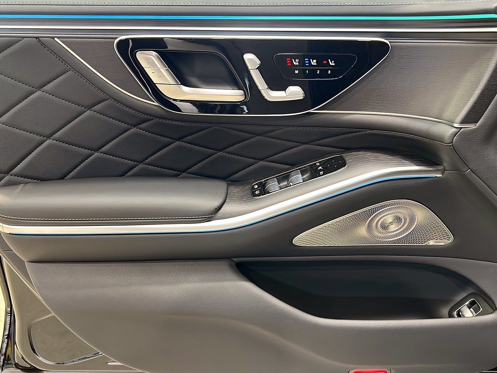 S 580 4M Lang AMG+NEW_MODEL+CHAUFFEUR+Burme+StHz Bild 13