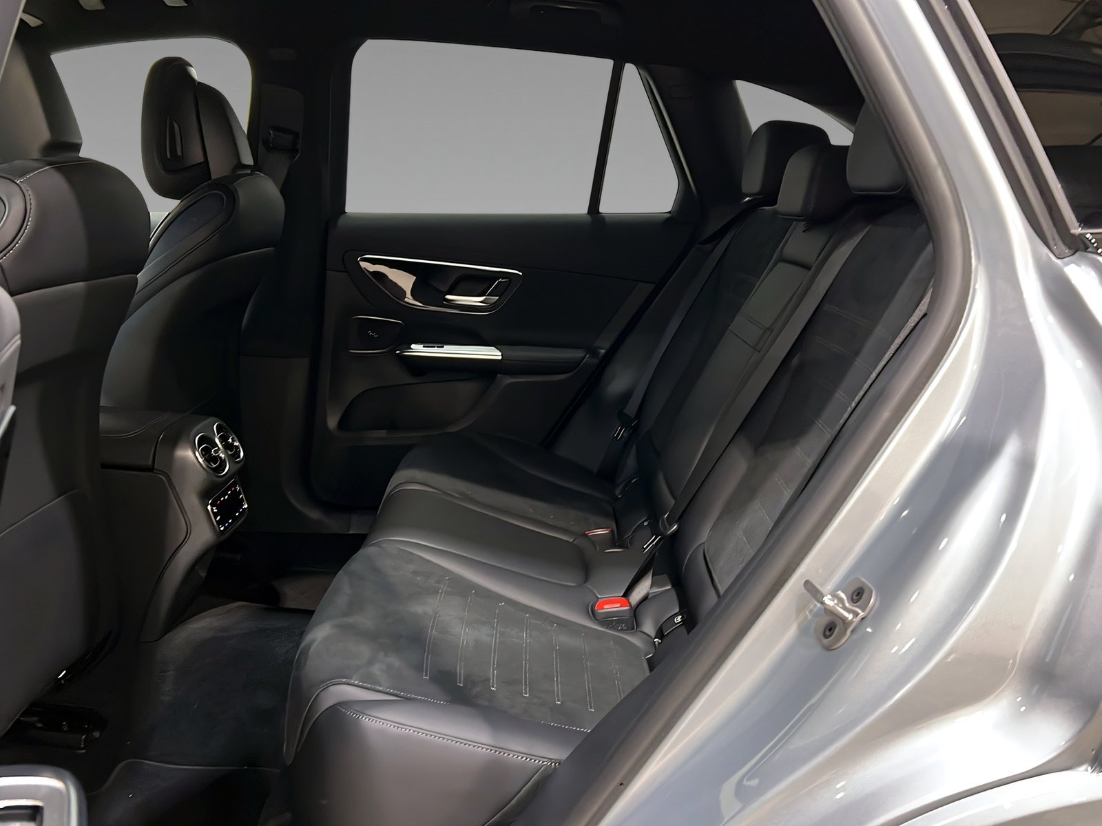 GLC 220 d 4M AMG+DIGITAL+NIGHT+Memo+TotW+AHK+360 Bild 9