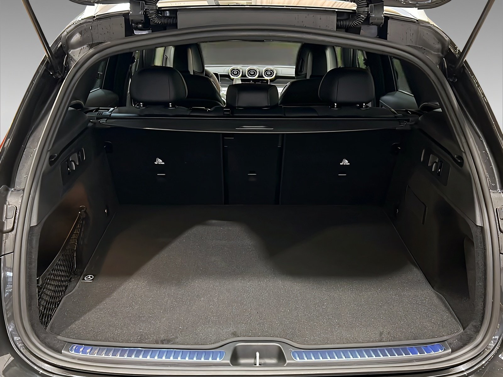 GLC 220 d 4M AMG+DIGITAL+Memo+LrHz+TotW+AHK+360° Bild 6