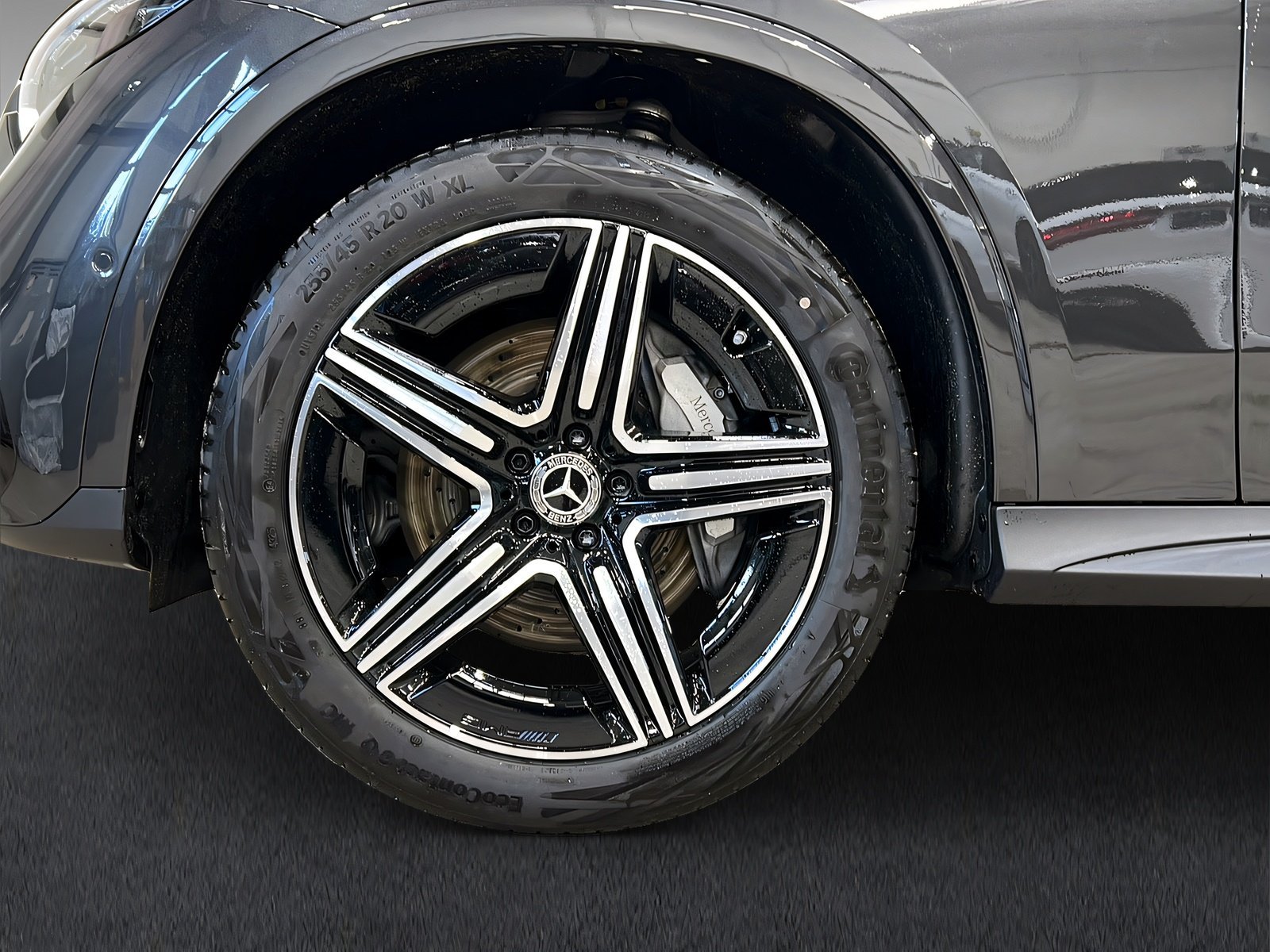 GLC 220 d 4M AMG+DIGITAL+Memo+Pano+LrHz+AHK+360° Bild 7