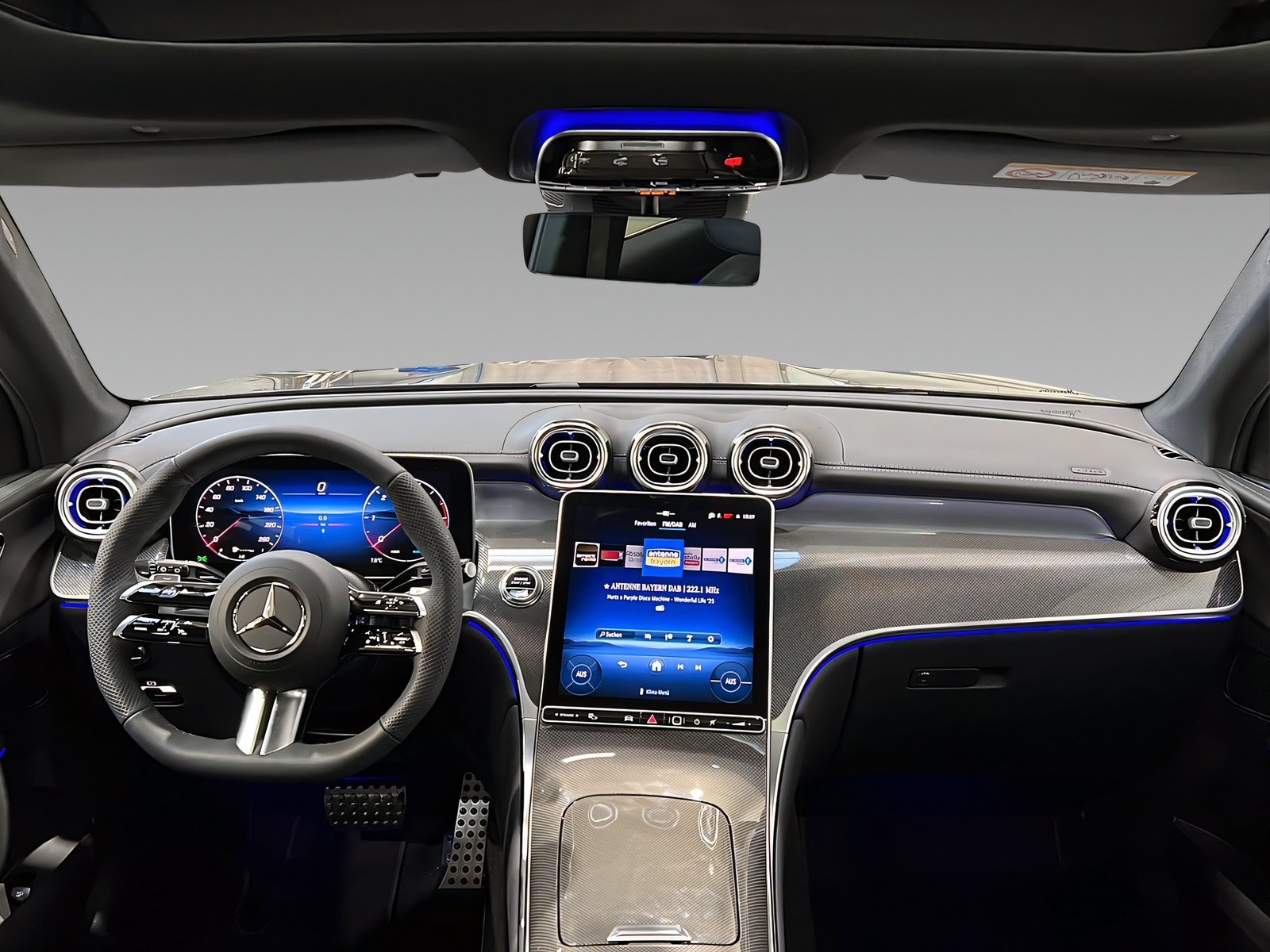 GLC 220 d 4M AMG+DIGITAL+Memo+Pano+LrHz+AHK+360° Bild 10