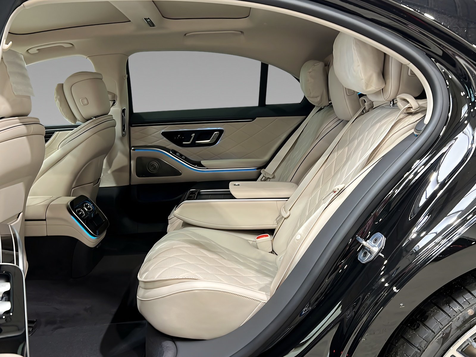 S 450 d 4M Lang MOPF AMG+DIST+Burm+Pano+HuD+StHz Bild 9