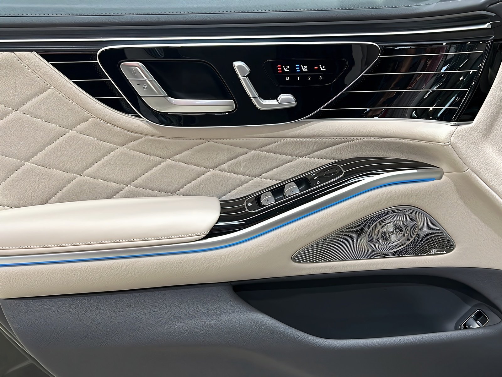 S 450 d 4M Lang MOPF AMG+DIST+Burm+Pano+HuD+StHz Bild 13