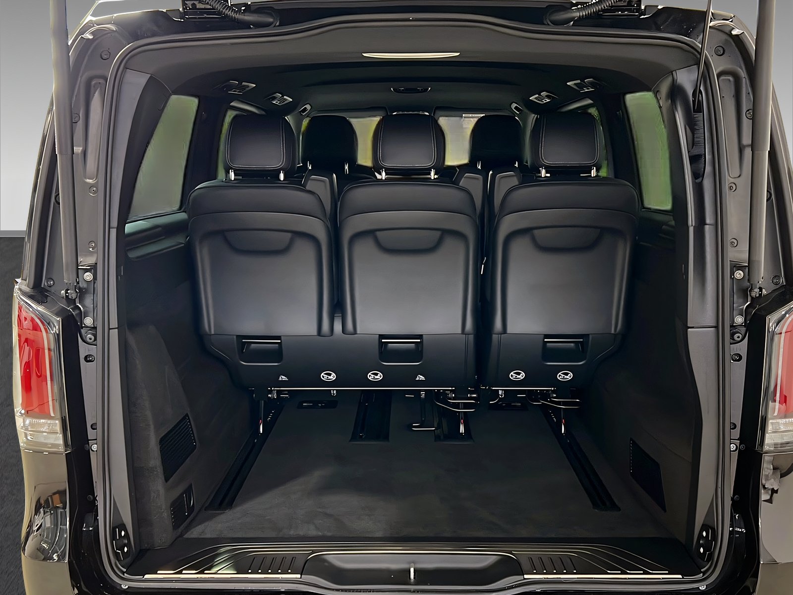 V 300 d extralang AVANTGARDE+AMG+DISTR+Burmester Bild 6