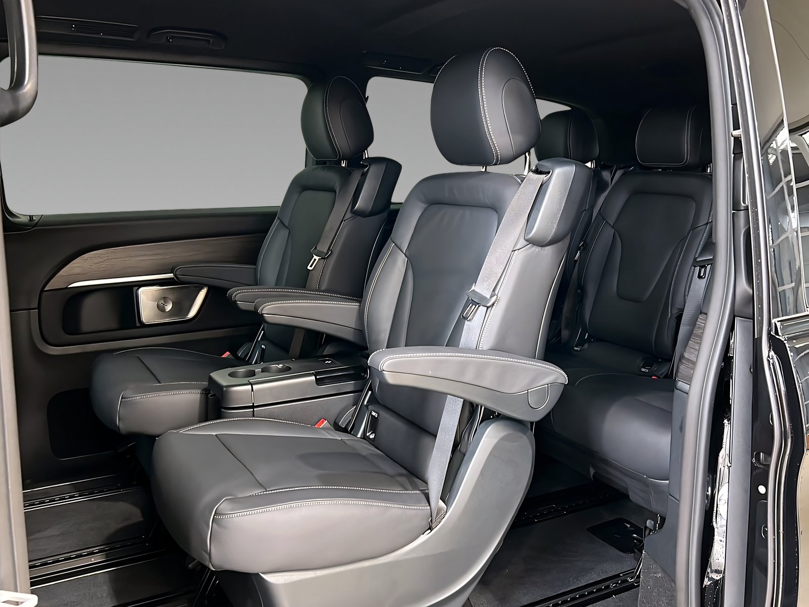 V 300 d extralang AVANTGARDE+AMG+DISTR+Burmester Bild 9