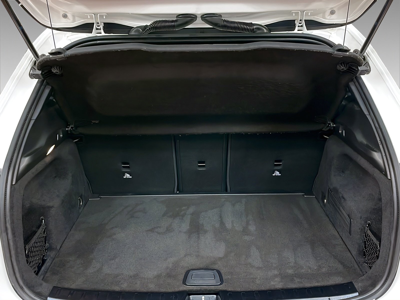 GLA 220 d 4M AMG+LED+NIGHT+CarPlay+Kamera+Ambi Bild 8