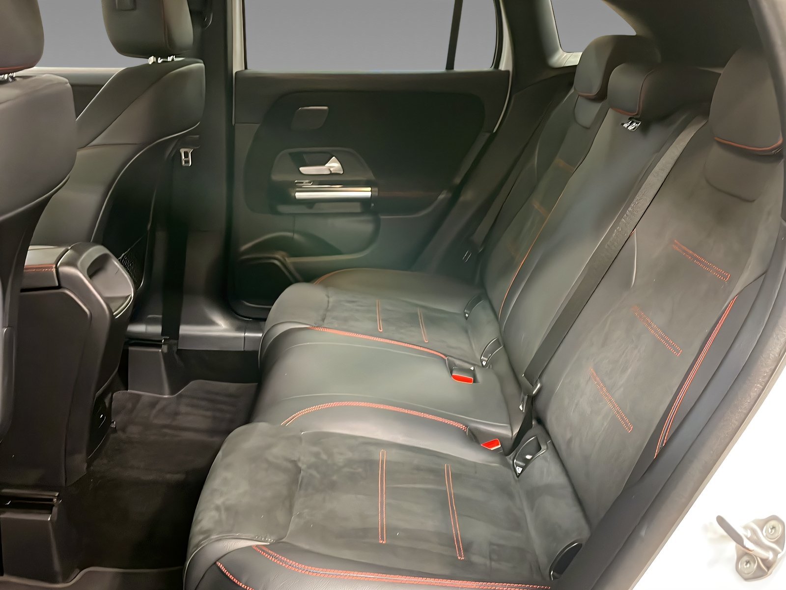 GLA 220 d 4M AMG+LED+NIGHT+CarPlay+Kamera+Ambi Bild 10