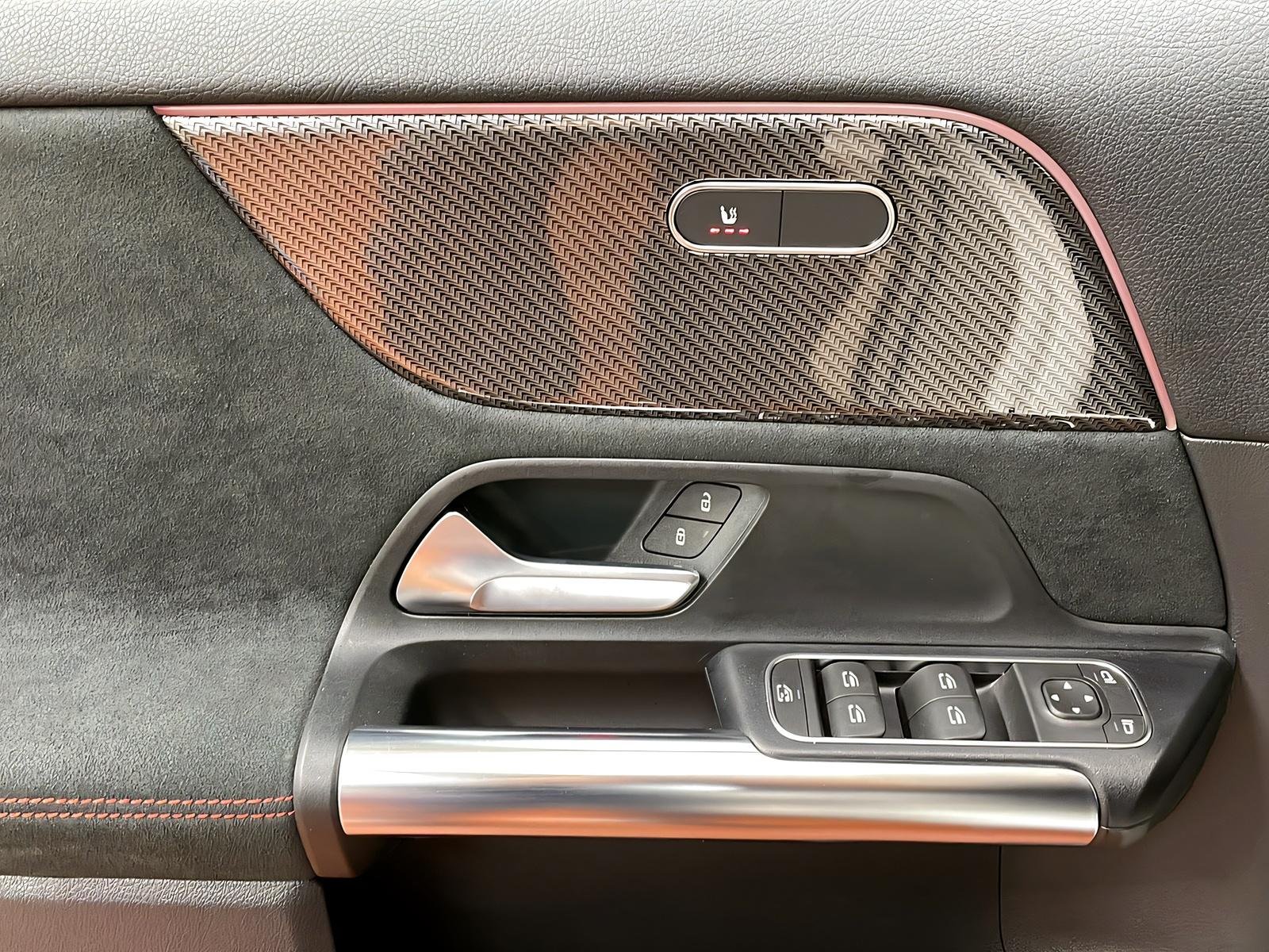 GLA 220 d 4M AMG+LED+NIGHT+CarPlay+Kamera+Ambi Bild 13