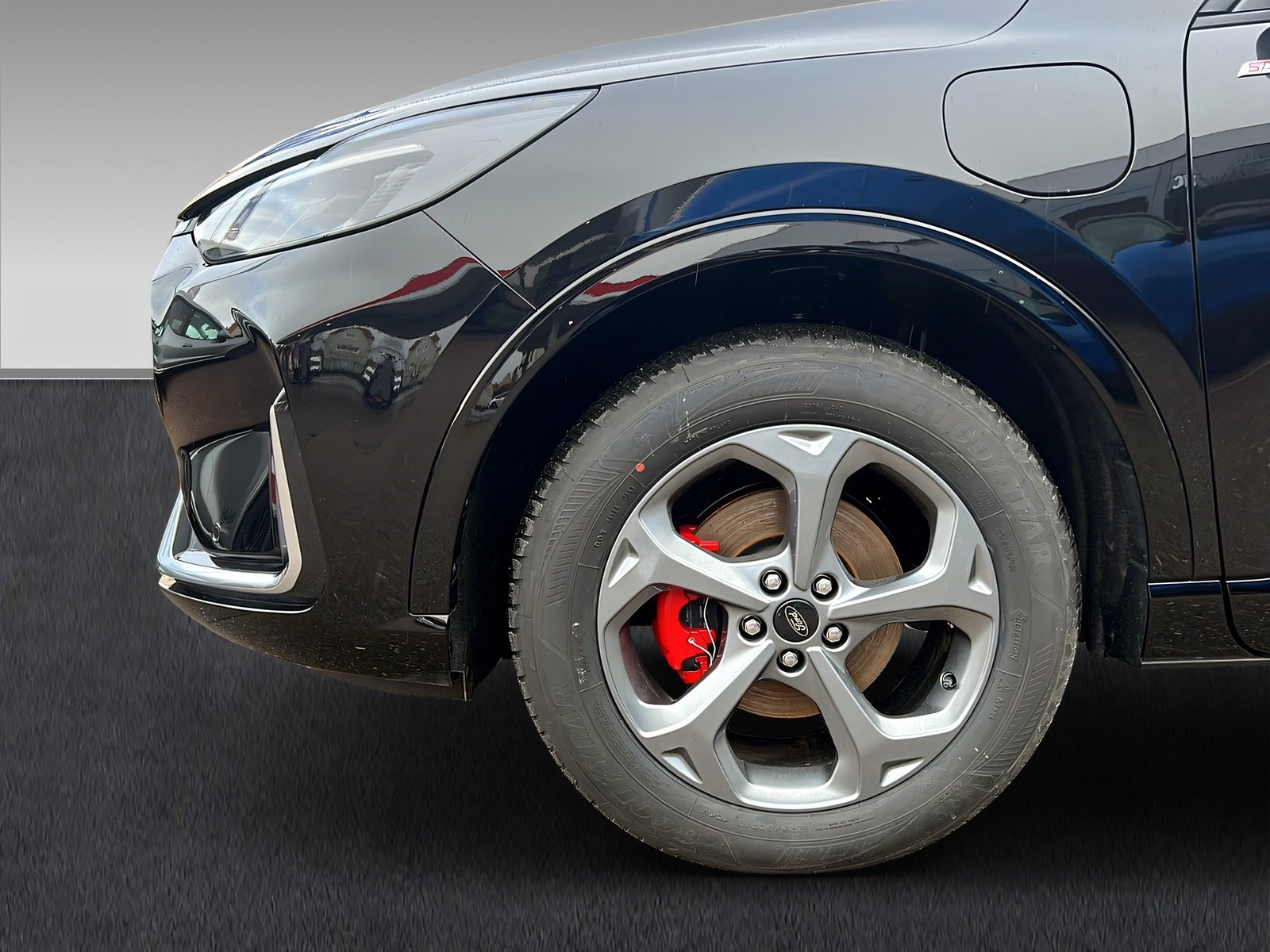 Kuga ST-Line X Bild 14