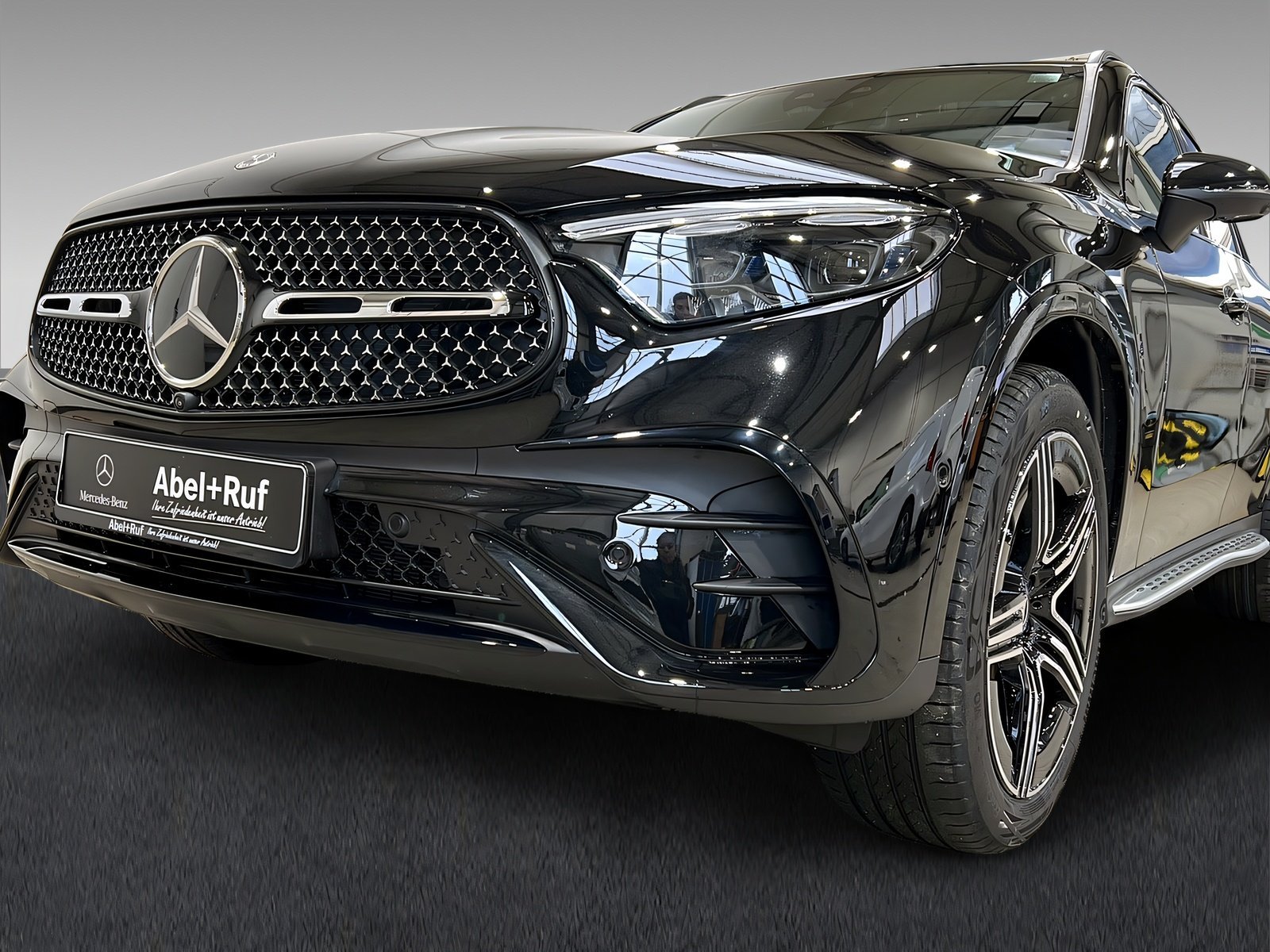 GLC 450d 4M AMG+DIST+NIGHT+Burm+StHz+HuD+AHK+360 Bild 15