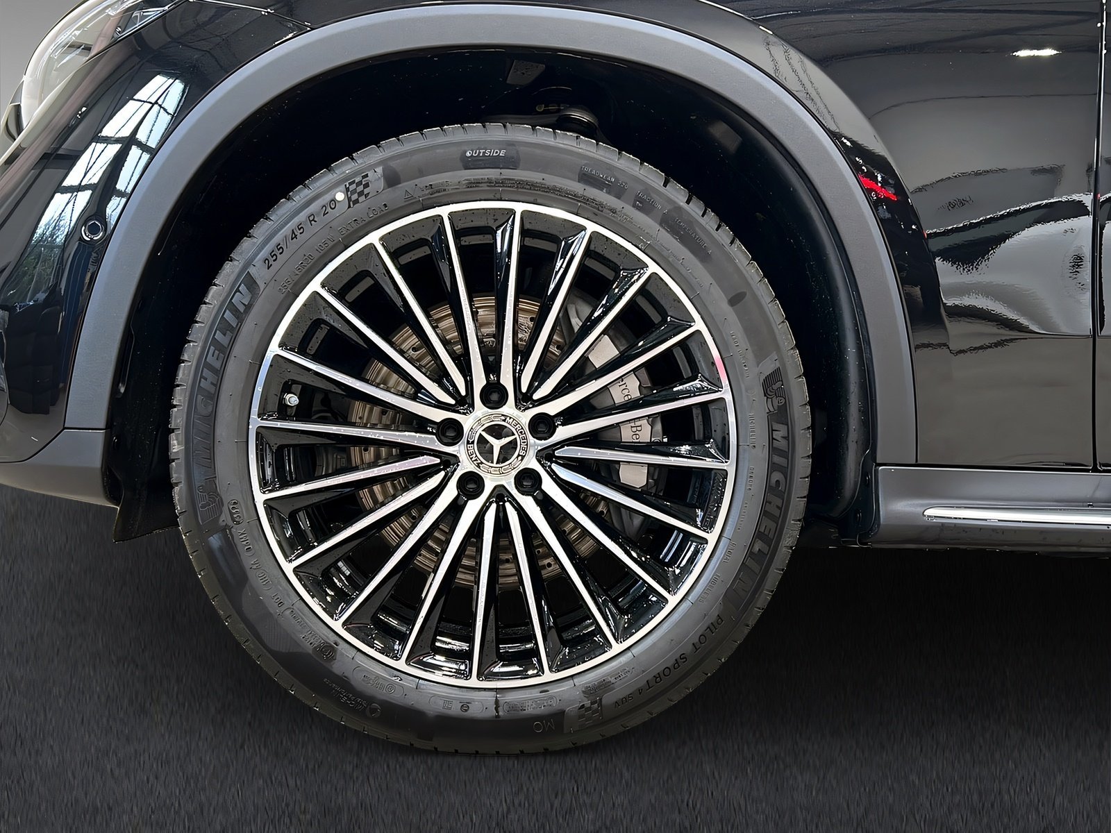 GLC 450 d 4M AMG+DIGITAL+DISTR+Burm+Memo+AHK+360 Bild 7