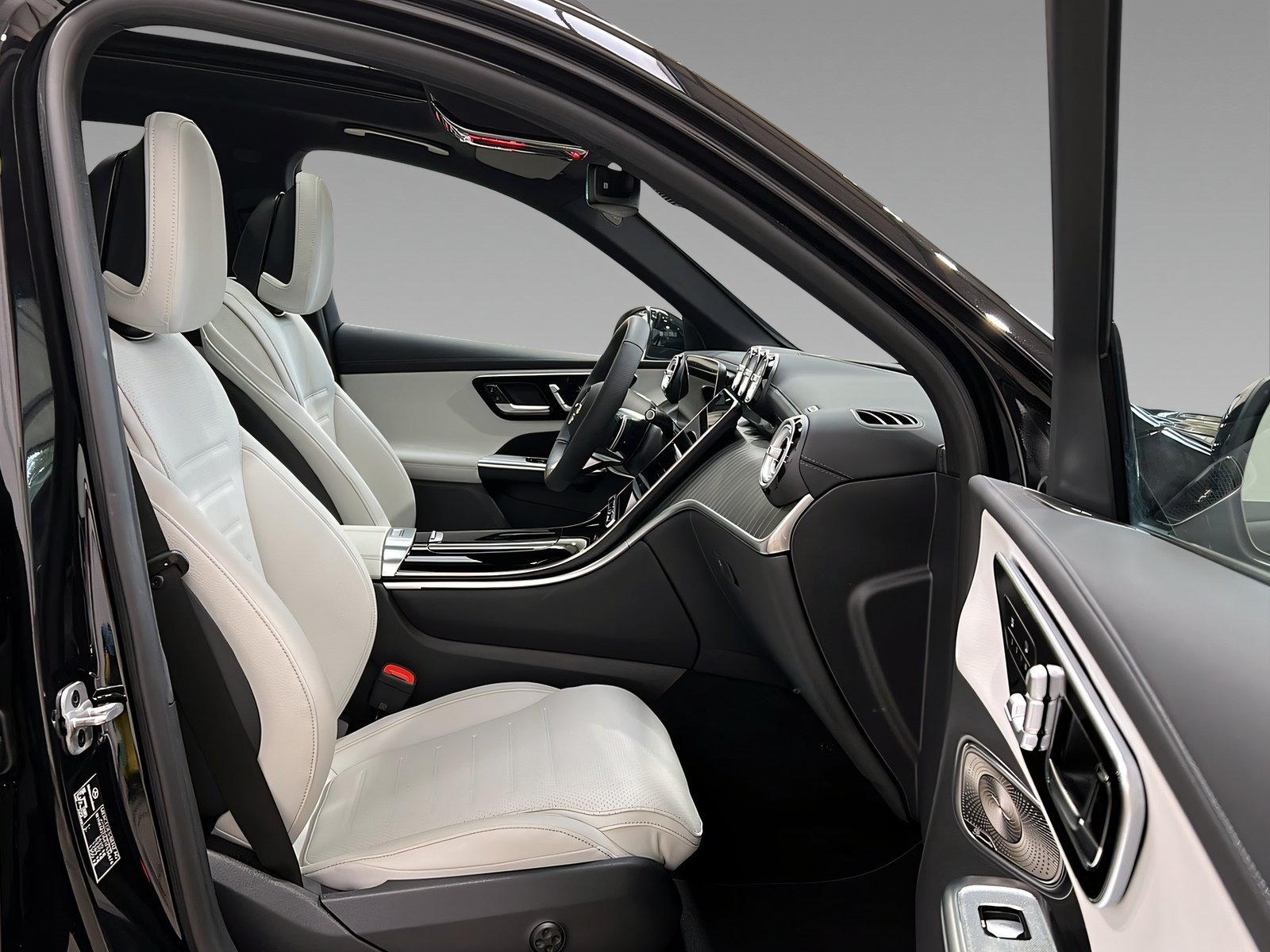 GLC 450 d 4M AMG+DIGITAL+DISTR+Burm+Memo+AHK+360 Bild 14