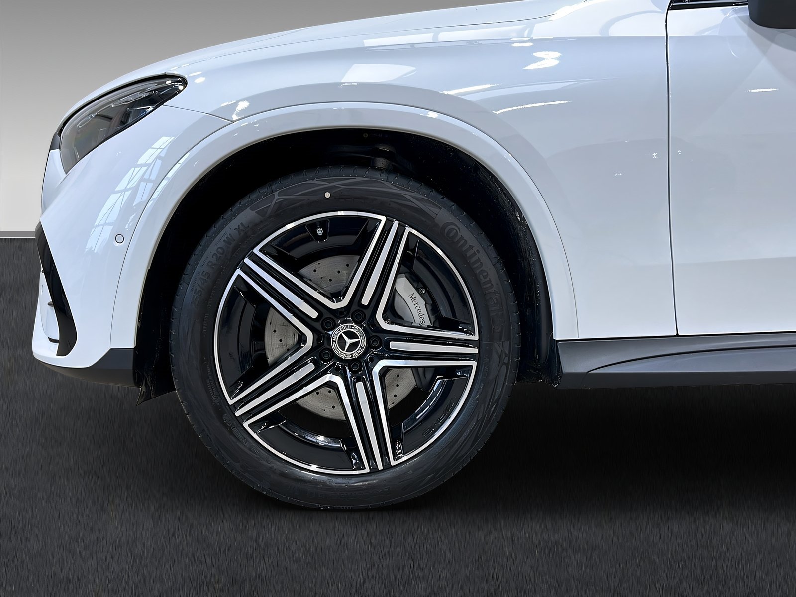 GLC 450d 4M AMG+DIGITAL+DISTR+Burme+HuD+AHK+360 Bild 4