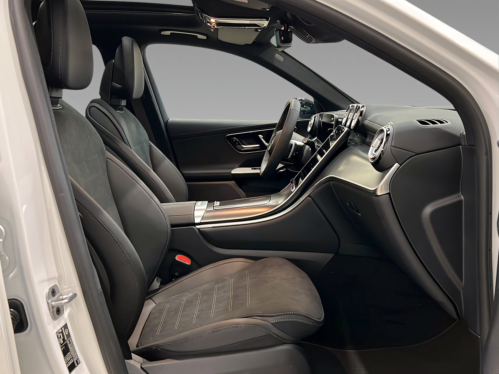 GLC 450d 4M AMG+DIGITAL+DISTR+Burme+HuD+AHK+360 Bild 12