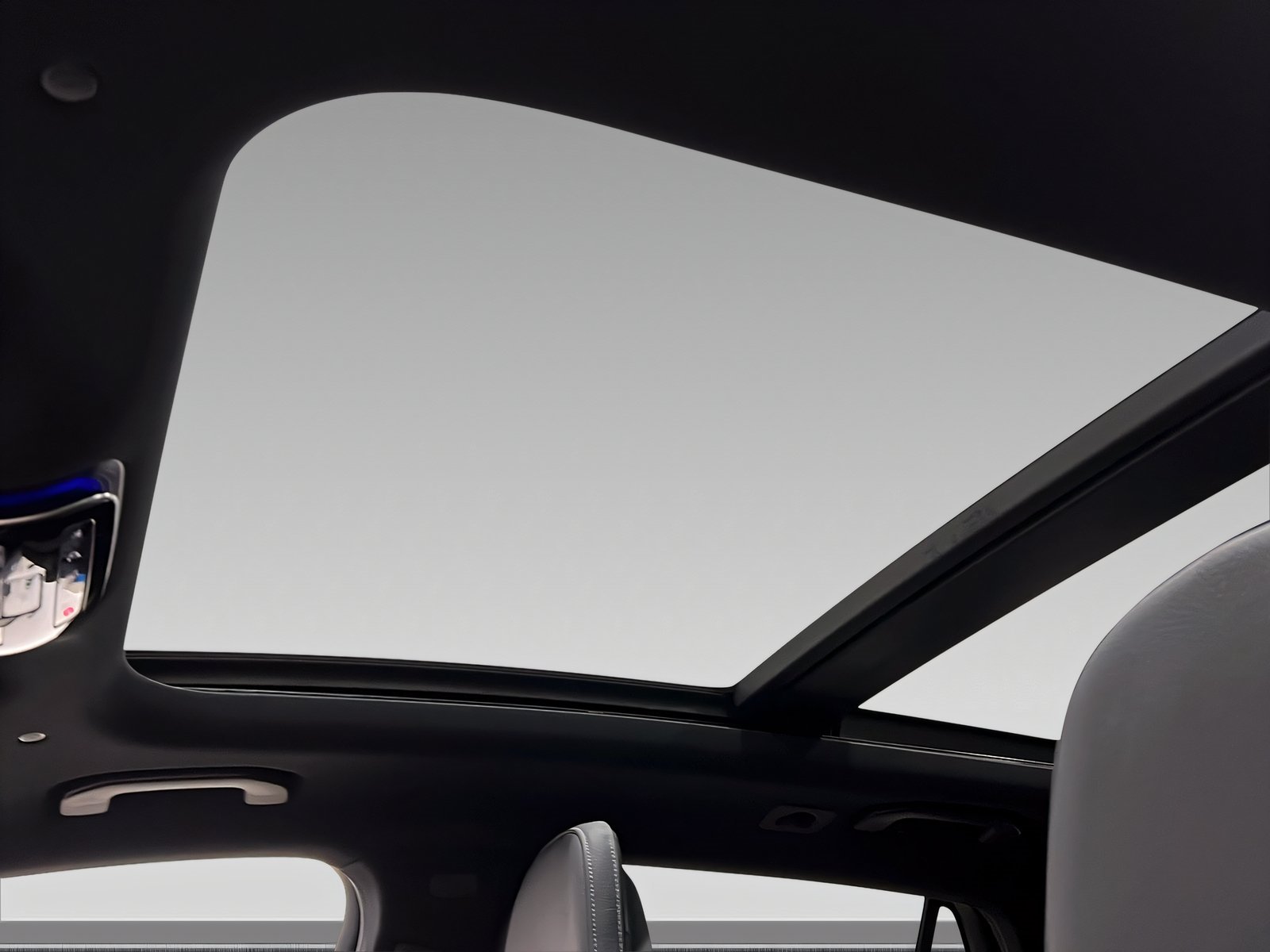 GLC 450d 4M AMG+DIGI+DIST+Burme+StHz+HuD+AHK+360 Bild 12