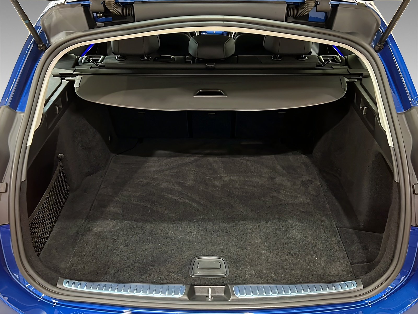 C 220 d T AVANTGARDE+LED+DISTR+Ambiente+AHK+360° Bild 8