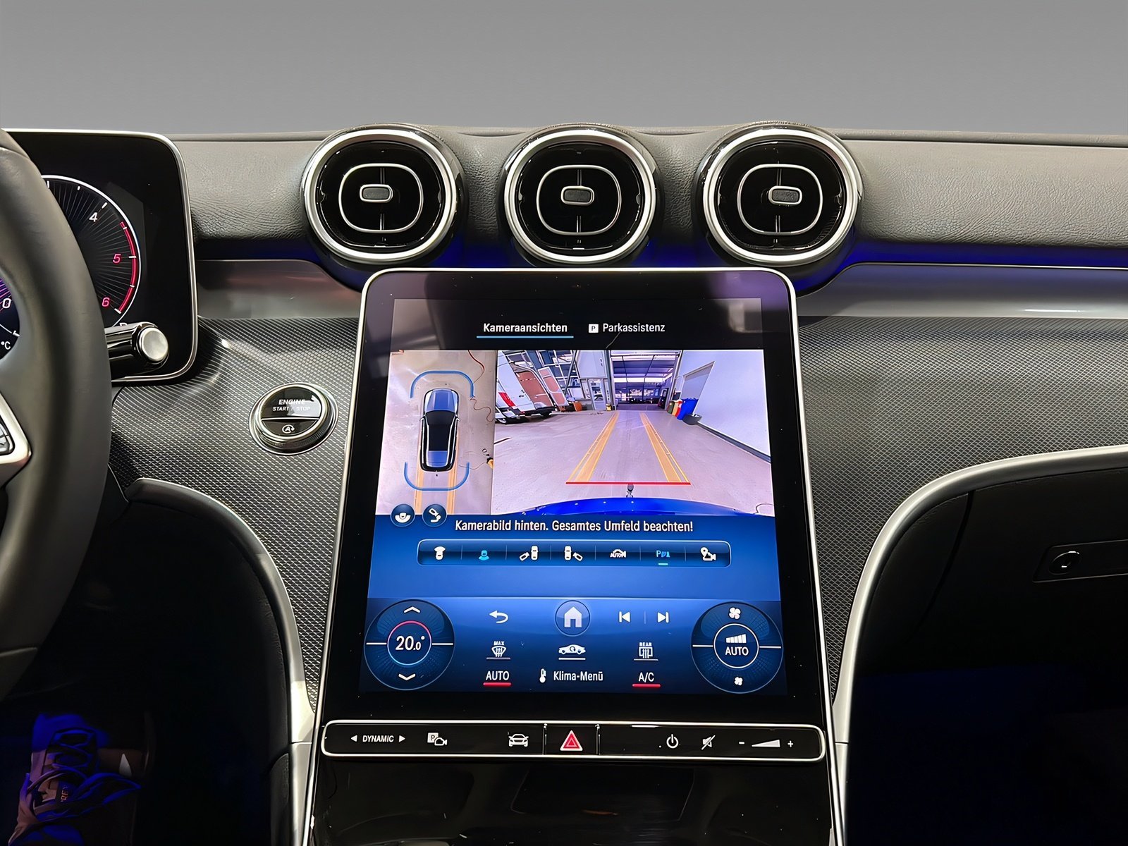 C 220 d T AVANTGARDE+LED+DISTR+Ambiente+AHK+360° Bild 15