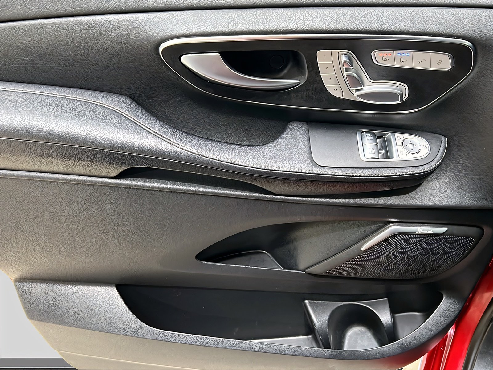 V 300d AVANTGARDE EDITION Lang AMG+DIST+Burm+AHK Bild 13