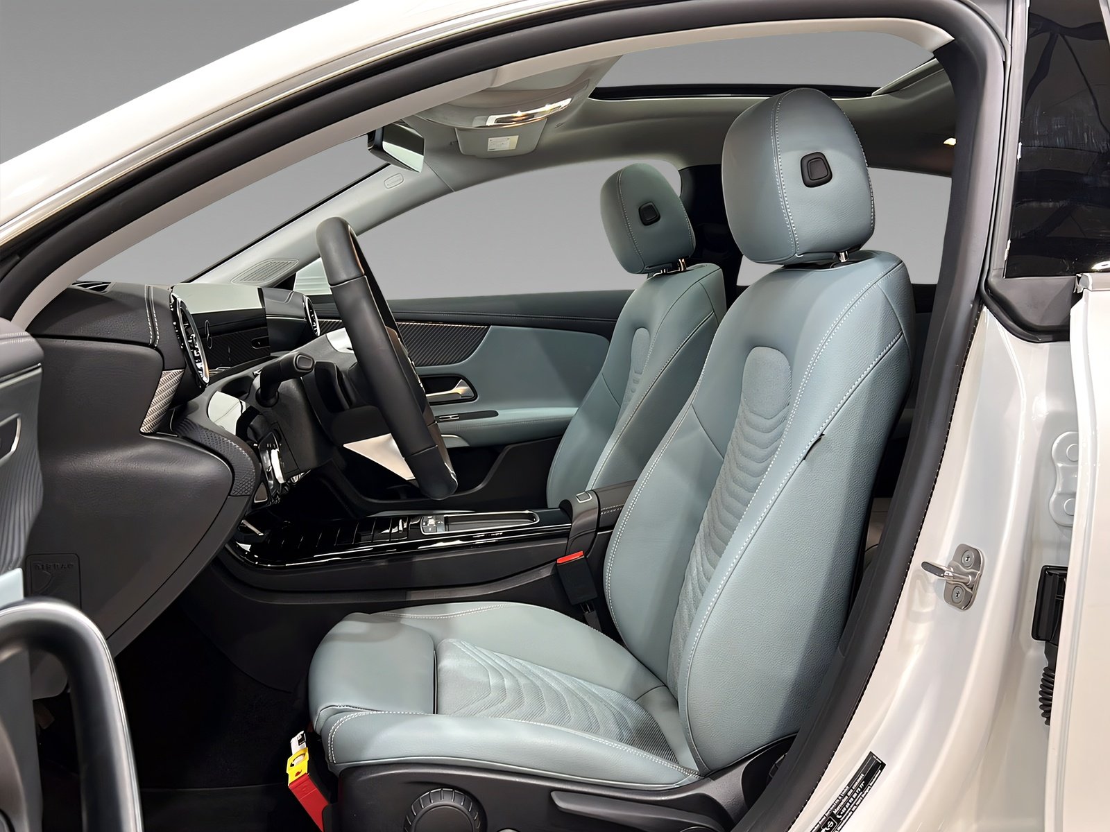 CLA 180 SB PROGRESSIVE+LED+Kamera+Pano+TotW+LrHz Bild 9