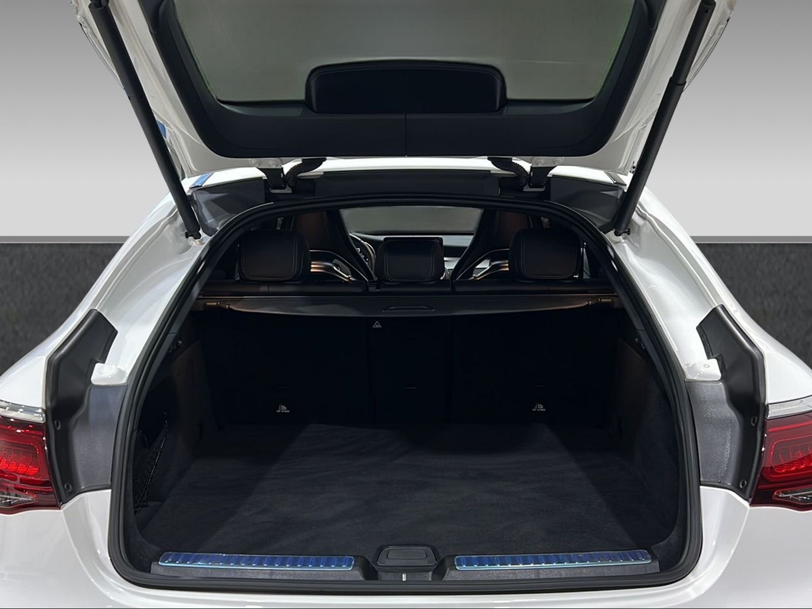 GLC 63 S 4M+ AMG Coupé DISTR+NIGHT+Perf.Sitz+360 Bild 15