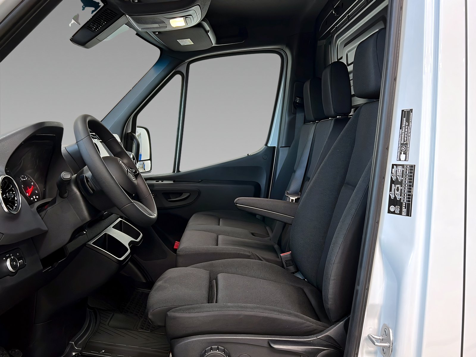 Sprinter 317 CDI PRO Kasten L2H2 Kamera+AHK 3,5t Bild 8