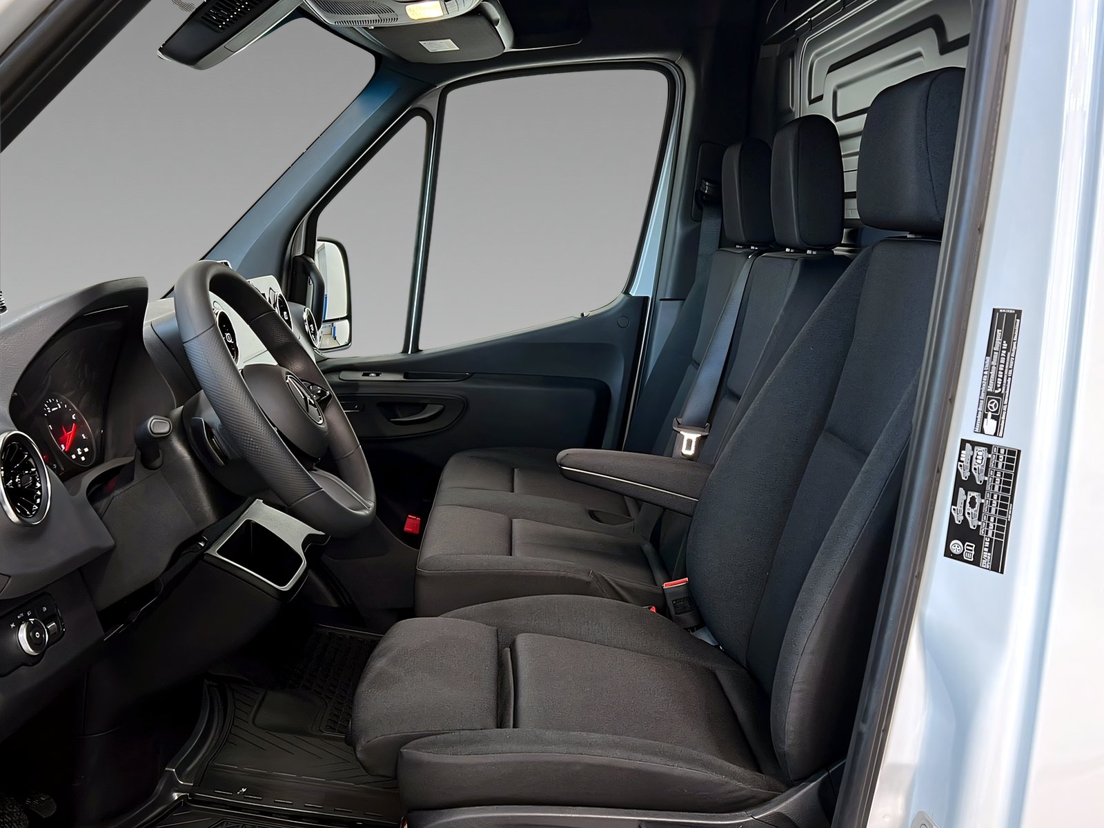 Sprinter 317 CDI PRO Kasten L2H2 Kamera+AHK 3,5t Bild 14