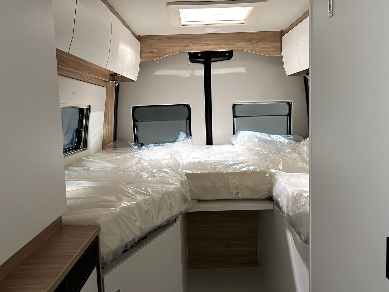 Frankia Yucon K-Peak 7.0 GD 4x4 4,1t Markise+Bad Bild 8