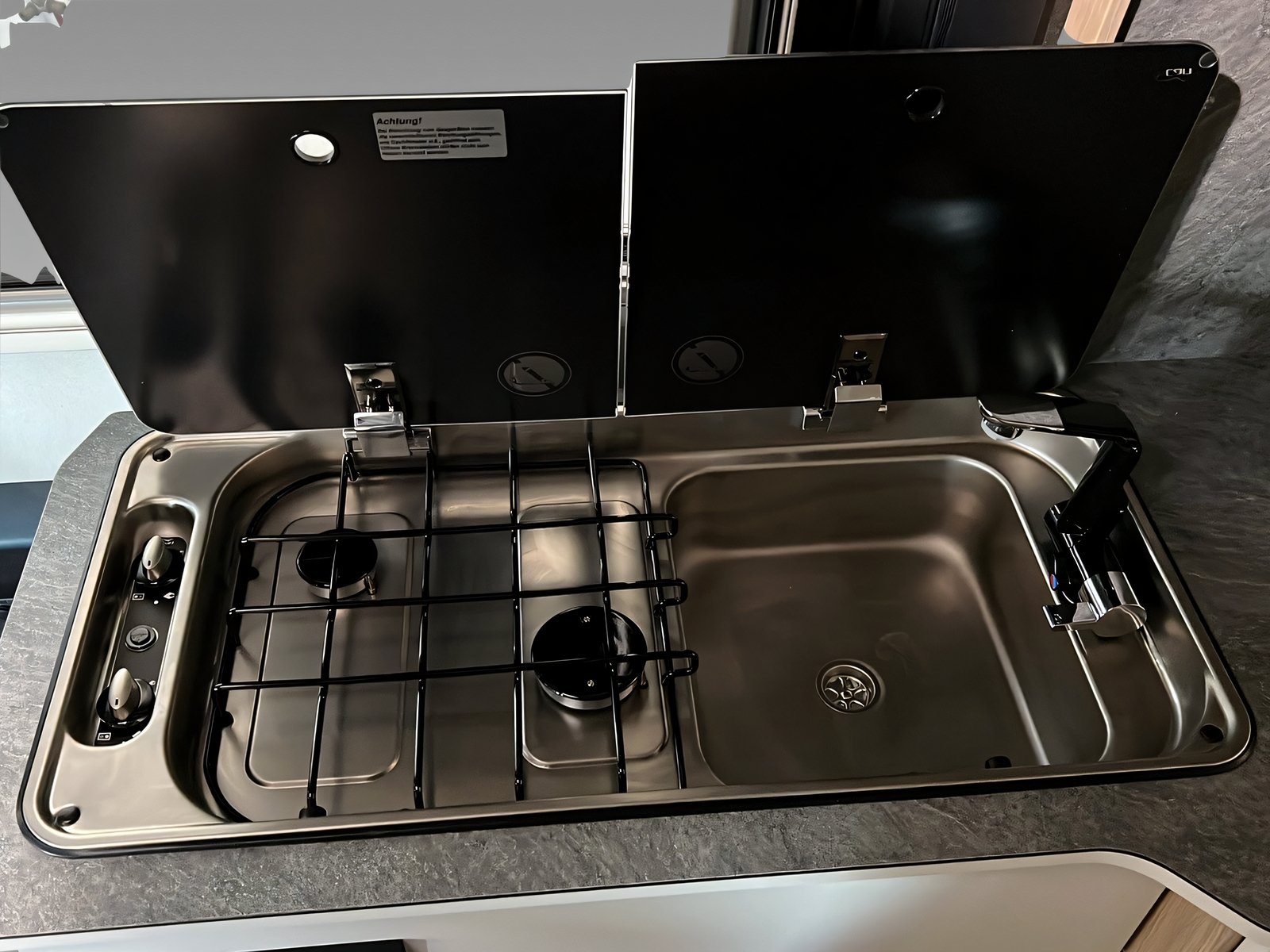 Frankia Yucon K-Peak 7.0 GD 4x4 4,1t Markise+Bad Bild 12